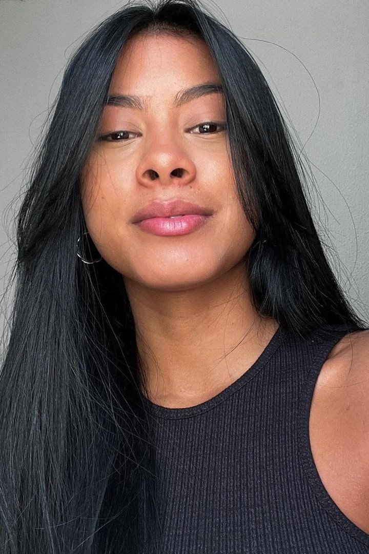 Ywyzar Guajajara as Gaia in Tarã
