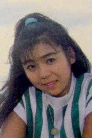 Risa Hayakawa as College student in Za shussan