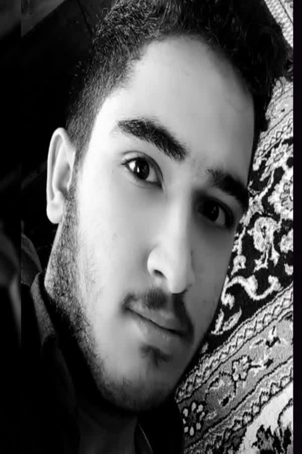 Abolfazl Heidari as Abbas in Women Are Angels 2