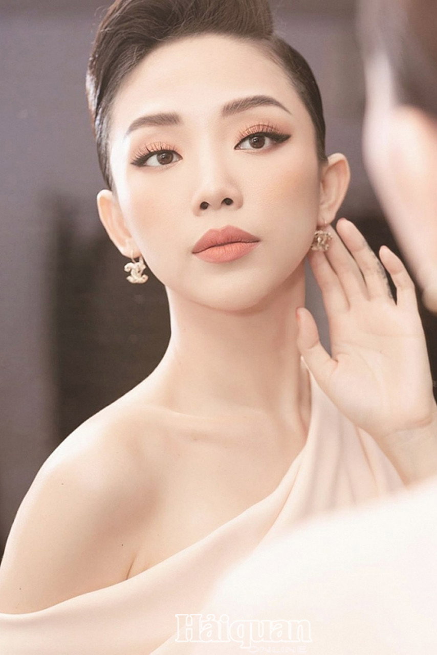 Tóc Tiên as Self - Judge in The Brain Vietnam