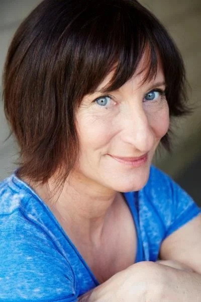 Moya Brady as Dinah in Mr. Wroe's Virgins