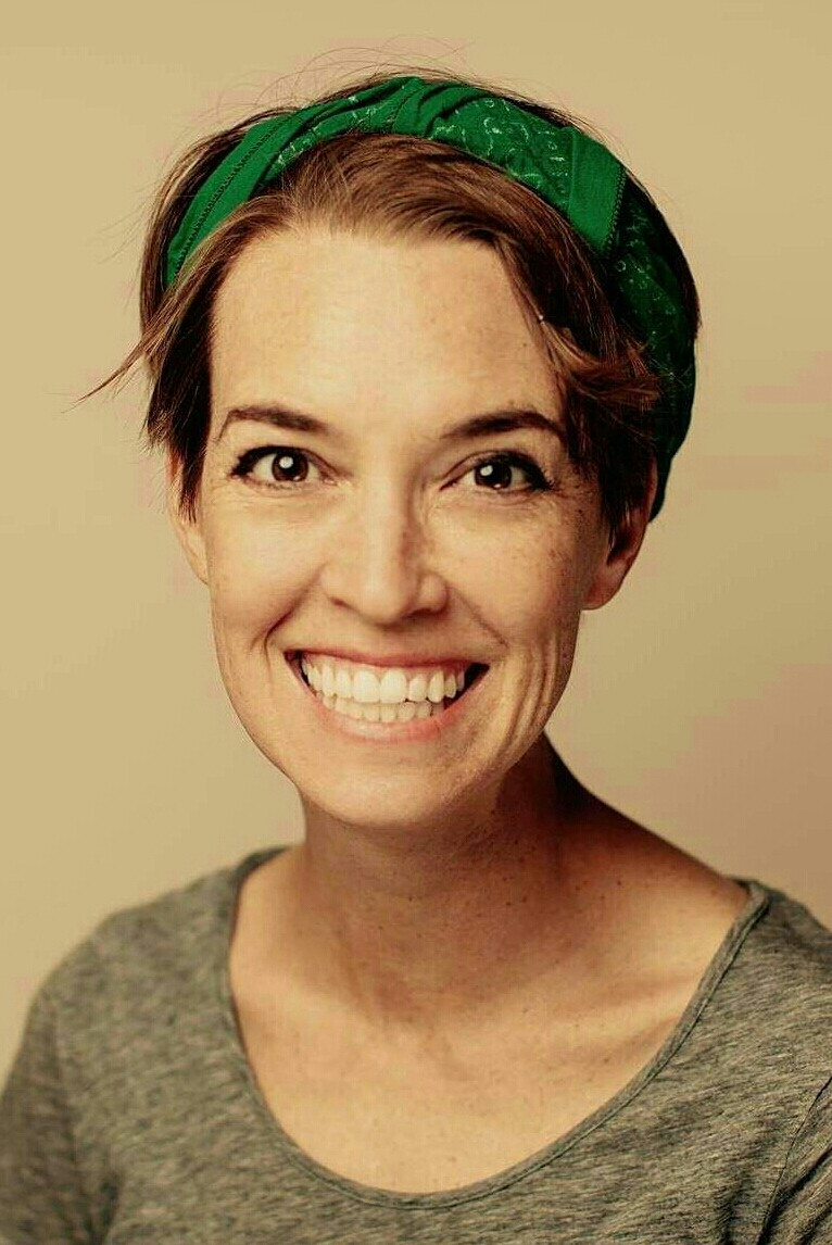 Mary Mack as Jesse (voice) in Solar Opposites