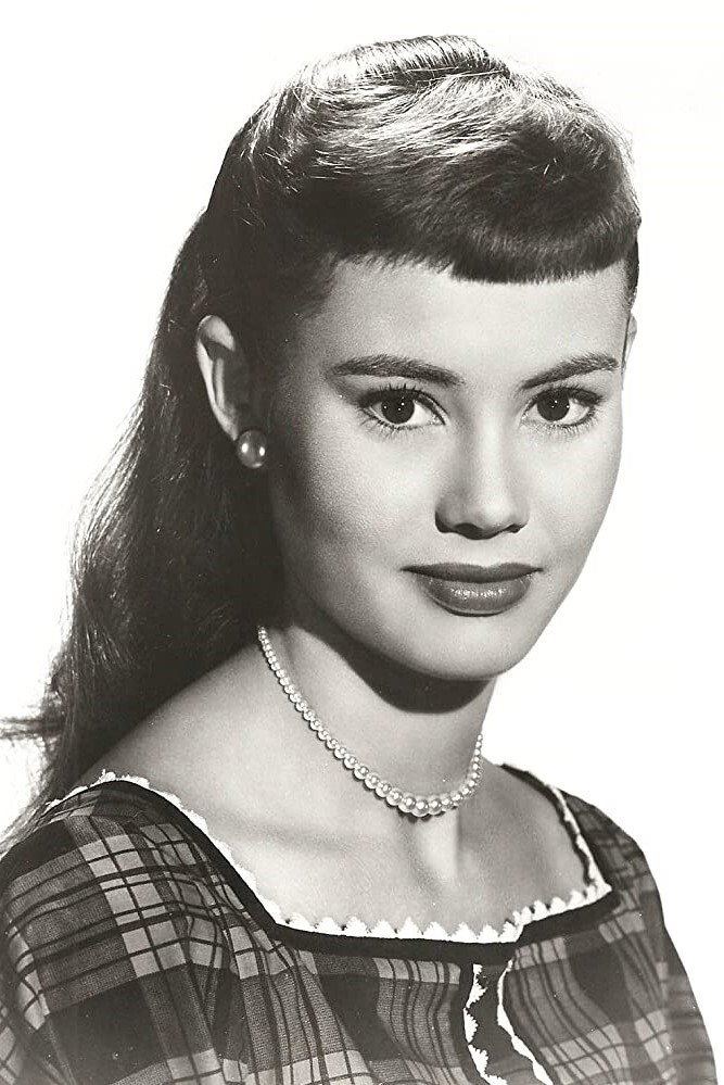 Roberta Shore as Laura Rogan in Annette