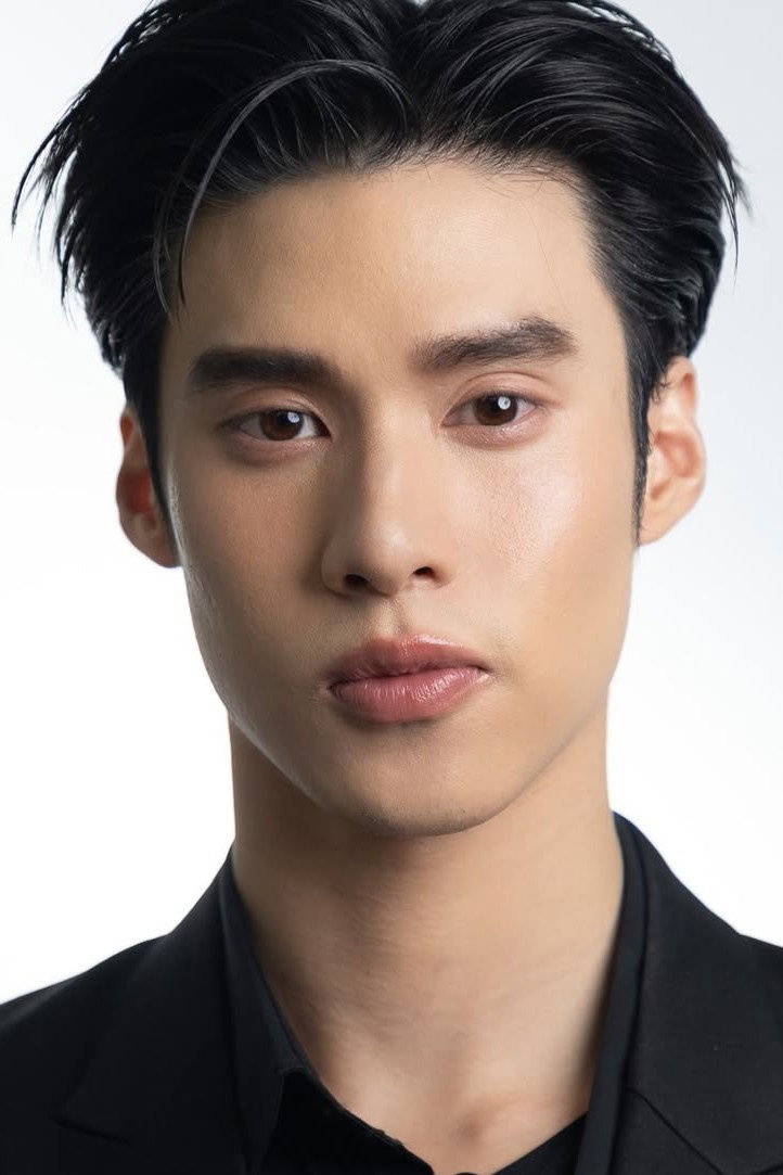 ภีมพล พาณิชย์ธำรง as Fuse in Make It Right
