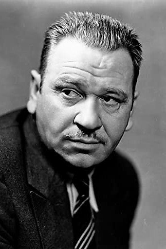Wallace Beery as Louis Hozenozzle in Wife Savers