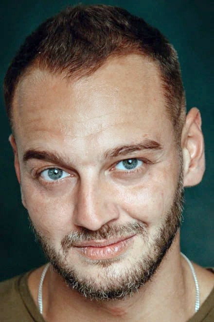 Кирилл Мелехов as Серёга in Инкассаторы
