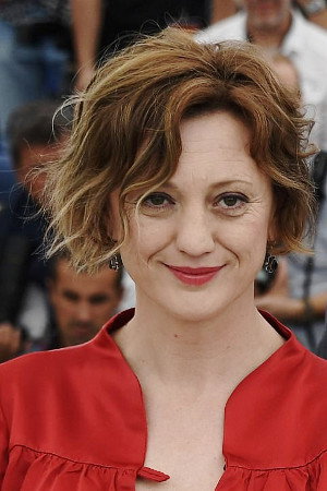 Éva Bandor as matka in The Cleaner
