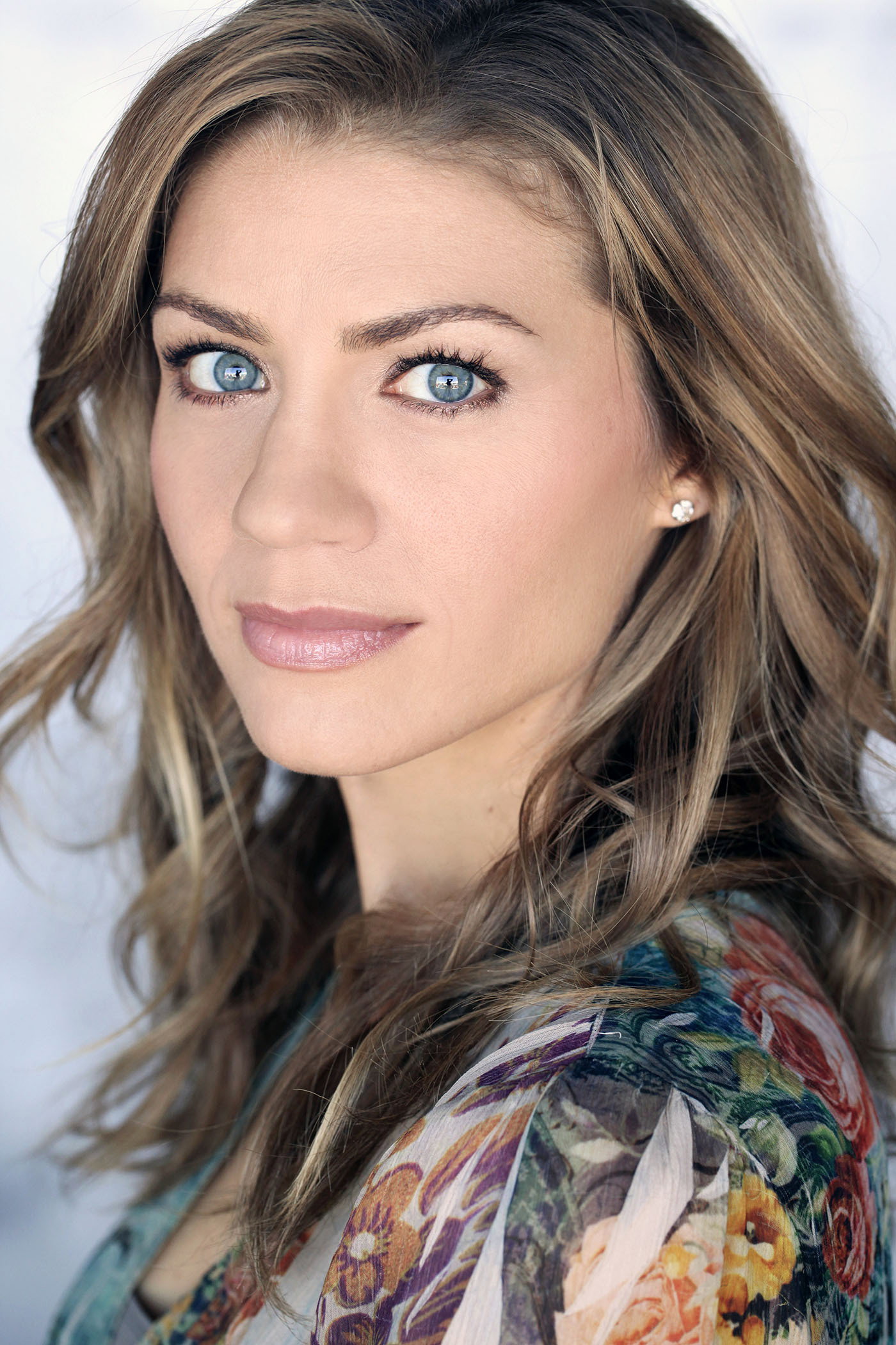 Carolyne Maraghi as Mary in The Toybox