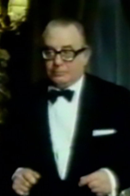Peter Glaze as Bosun's Mate in Robinson Crusoe