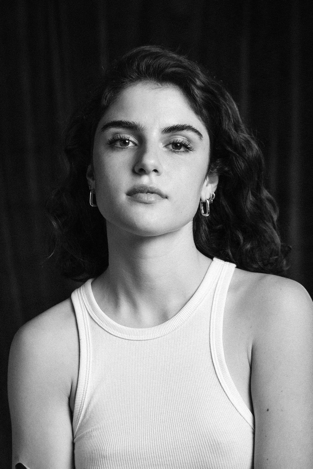 Caterina Forza as Nina in Prisma