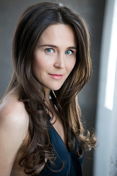 Veronika Kurshinskaya as Elena in 2010: Moby Dick