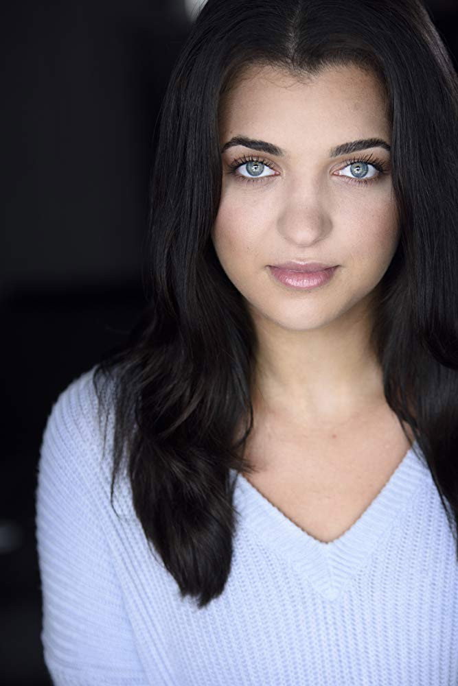 Tiffany Kerr as Hannah in Standing in Front of Me