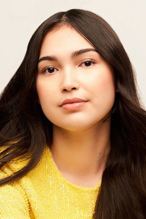 McKenzie Deer Robinson as Heather in Rustic Oracle