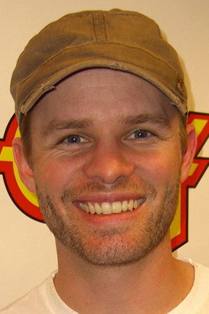 Chris Raab as Steve in The Perfect House