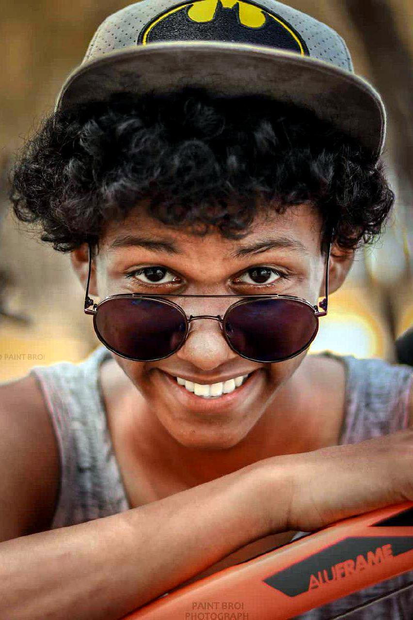 Chethan Jayalal as Preman in Varathan