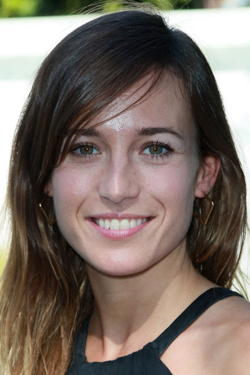 Marta Etura as Amaia Salazar in Offering to the Storm