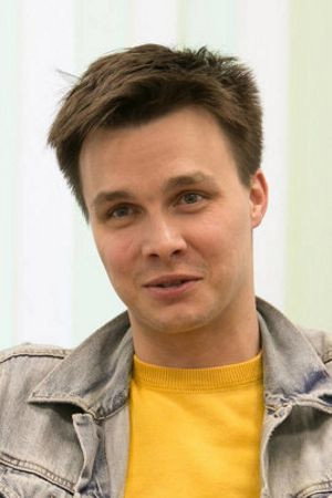 Ярослав Жалнин as Vitaliy Sergeevich Misko in Lavrova's Method