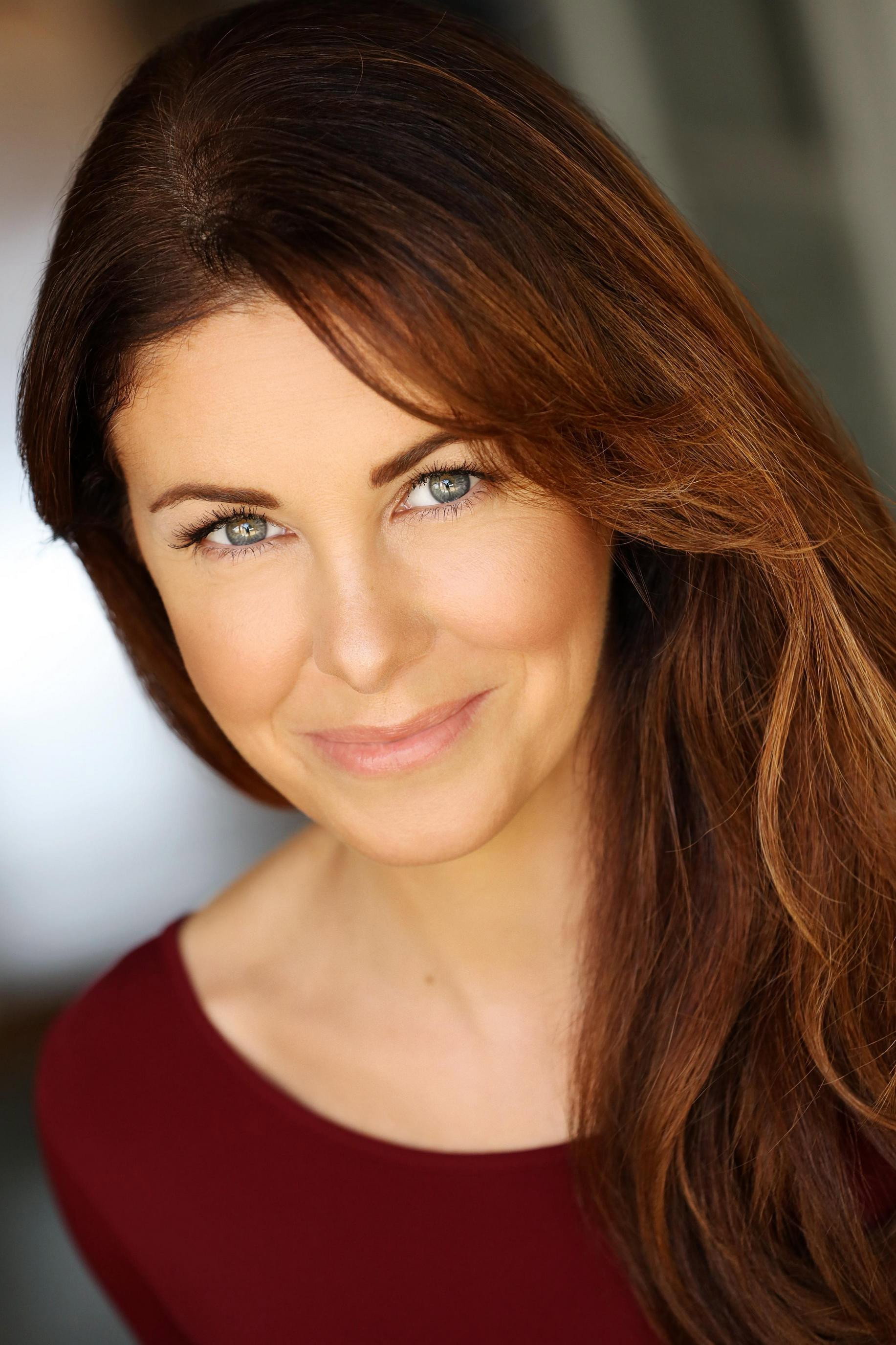 Diana Shneider as Aide in The Day the Bread Turned Green