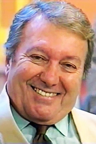 José Miziara as Tonico in Pecado Horizontal