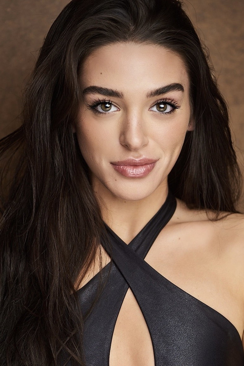 Sydney Malakeh as Fiona in Muffled