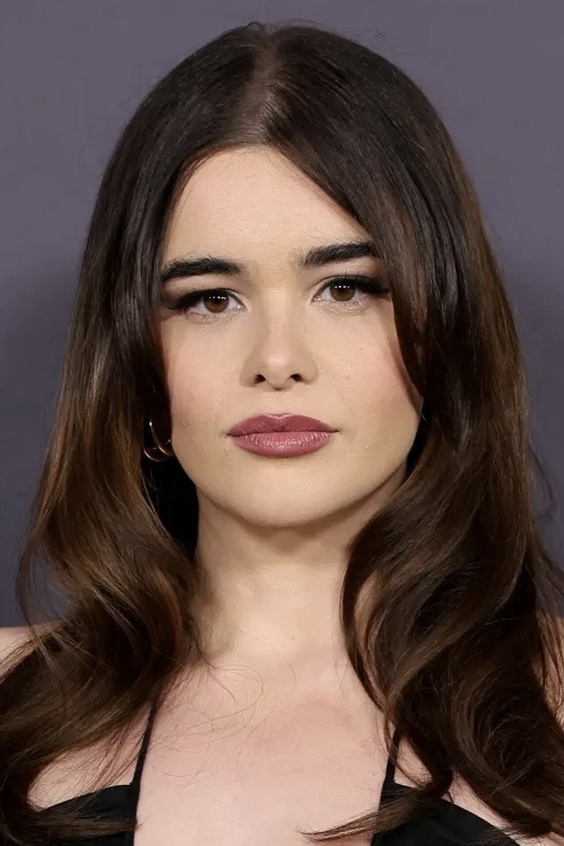 Barbie Ferreira as Kat Hernandez in Euphoria