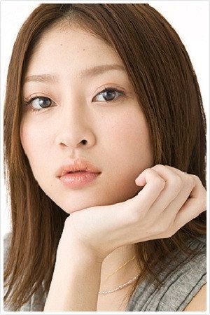 Araki Nanaki as Miho in My Rainy Days