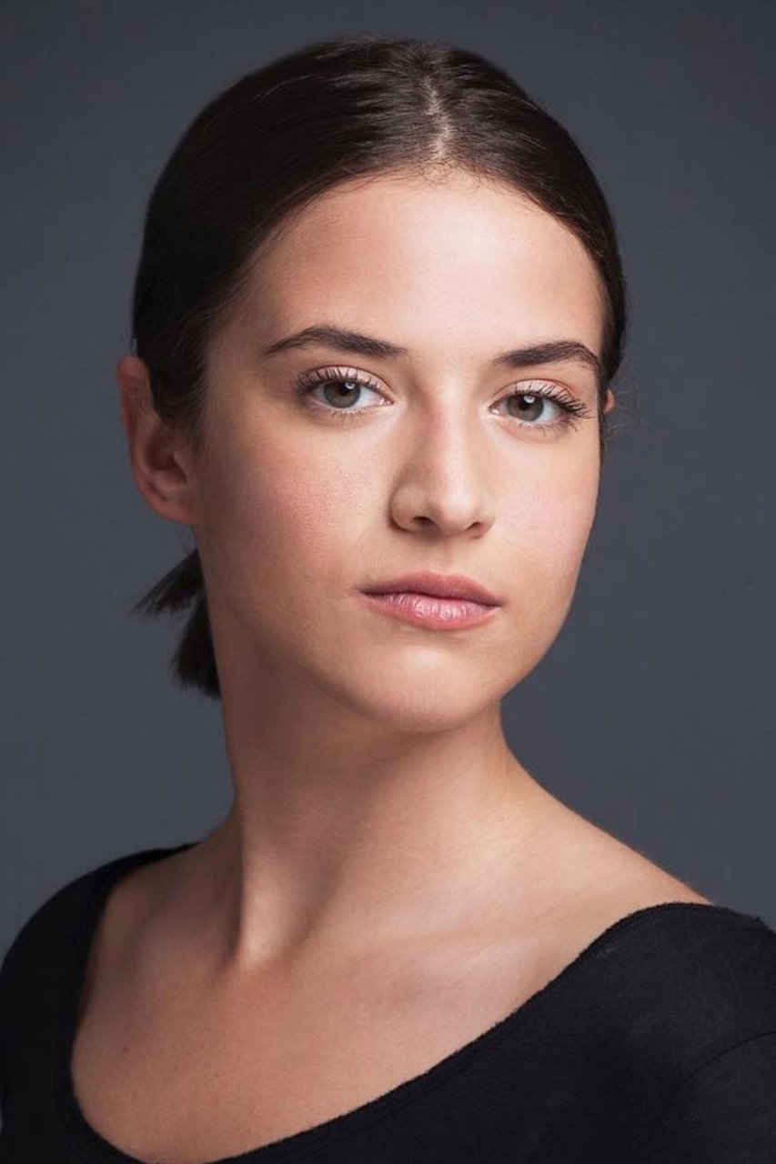 Elif Atakan as Nino in Büyük Sürgün Kafkasya
