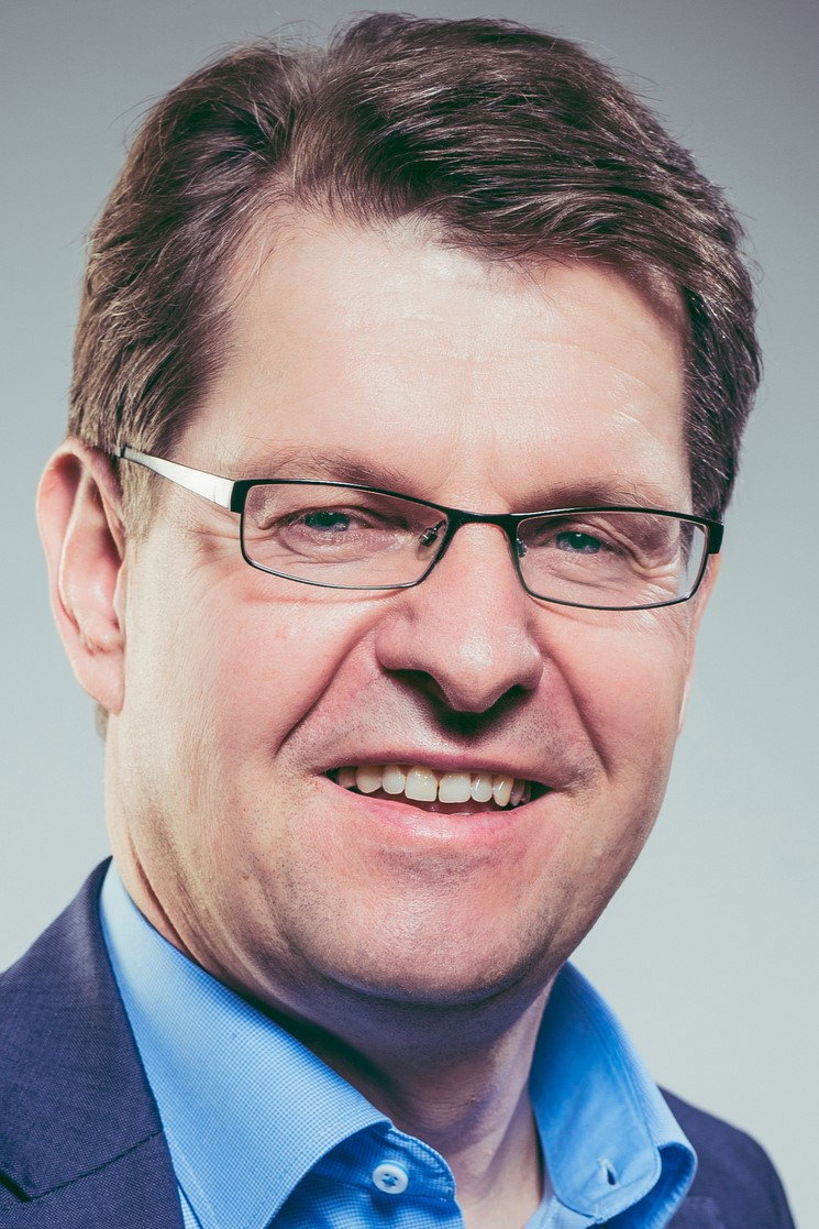 Ralf Stegner as Self in Die politische Intrige