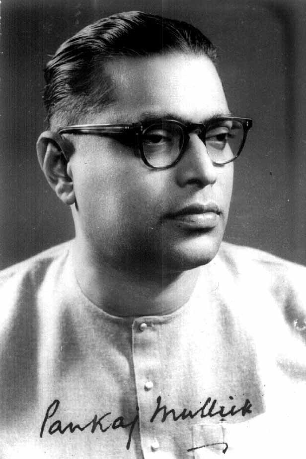 Pankaj Mullick as CLub member in Abhigyan
