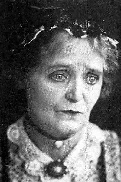 Fanny Midgley as Mrs. Vincent in Patsy