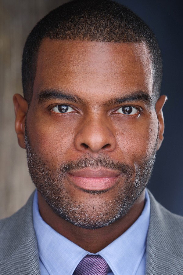 Troy Winbush as Frank Powell in Medical Investigation