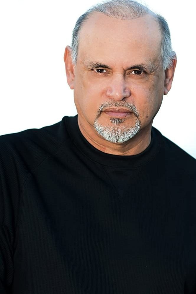 Enrique Castillo as Arturo in Borderline