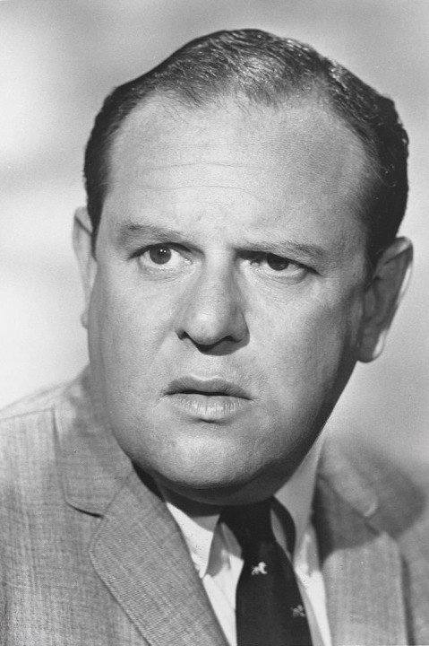 Jack Weston as Walter Hathaway in The Hathaways