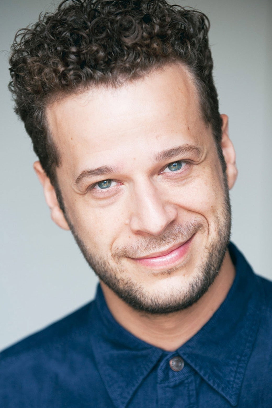 Olivier Rosemberg as Vincent's nurse friend in A Man in a Hurry