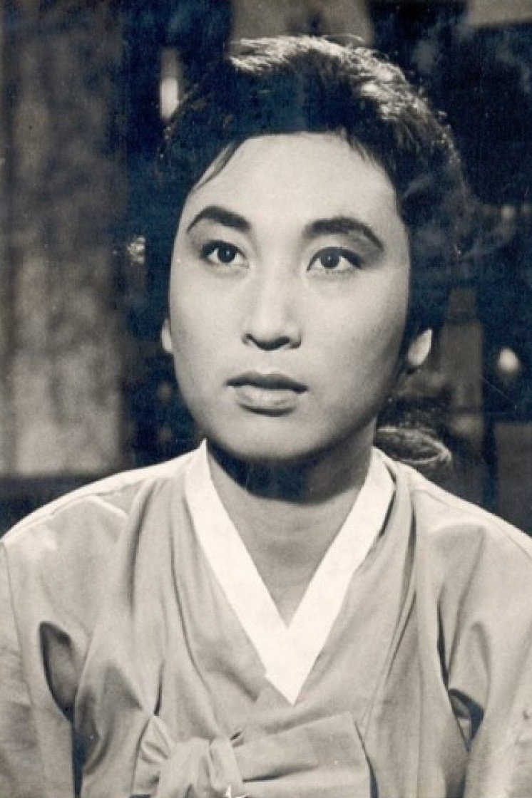 이빈화 as Gabbun (Daughter of Jinsa Maeng) in A Happy Day of Jinsa Maeng