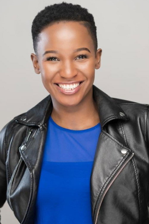 Rumbie Muzofa as Evelyne in Evelyne