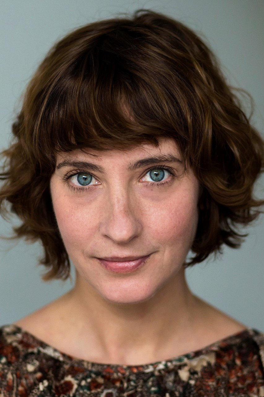 Ayşe Bosse as Katrin in Ecotopia