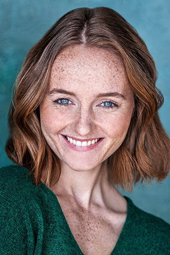 Niamh Carolan as Beth in Wintertide