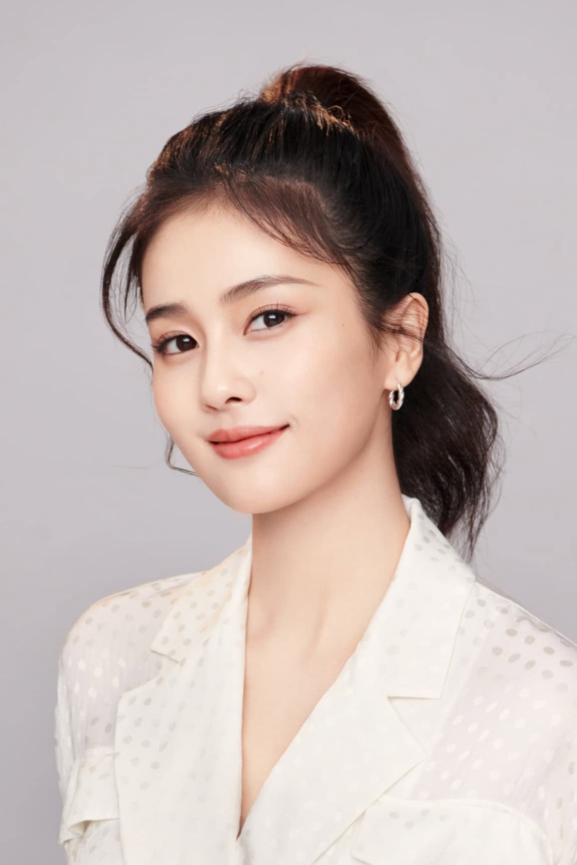 白鹿 as Cui Shiyi in One and Only