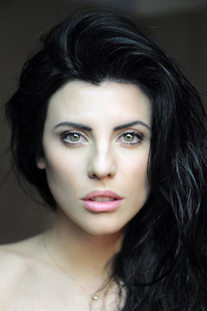 Jennifer Mischiati as Claudia in Back from Hell