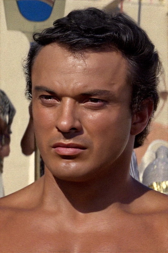 Mark Forest as Maciste in The Terror of Rome Against the Son of Hercules