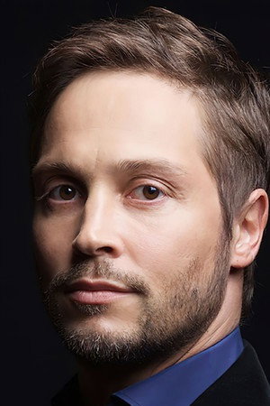 Родион Юрин as Игорёк in Sneaky Pete