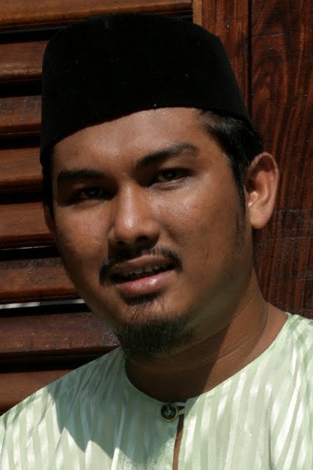 Khairunazwan Rodzy as Uncle Kasim in Mentega Terbang