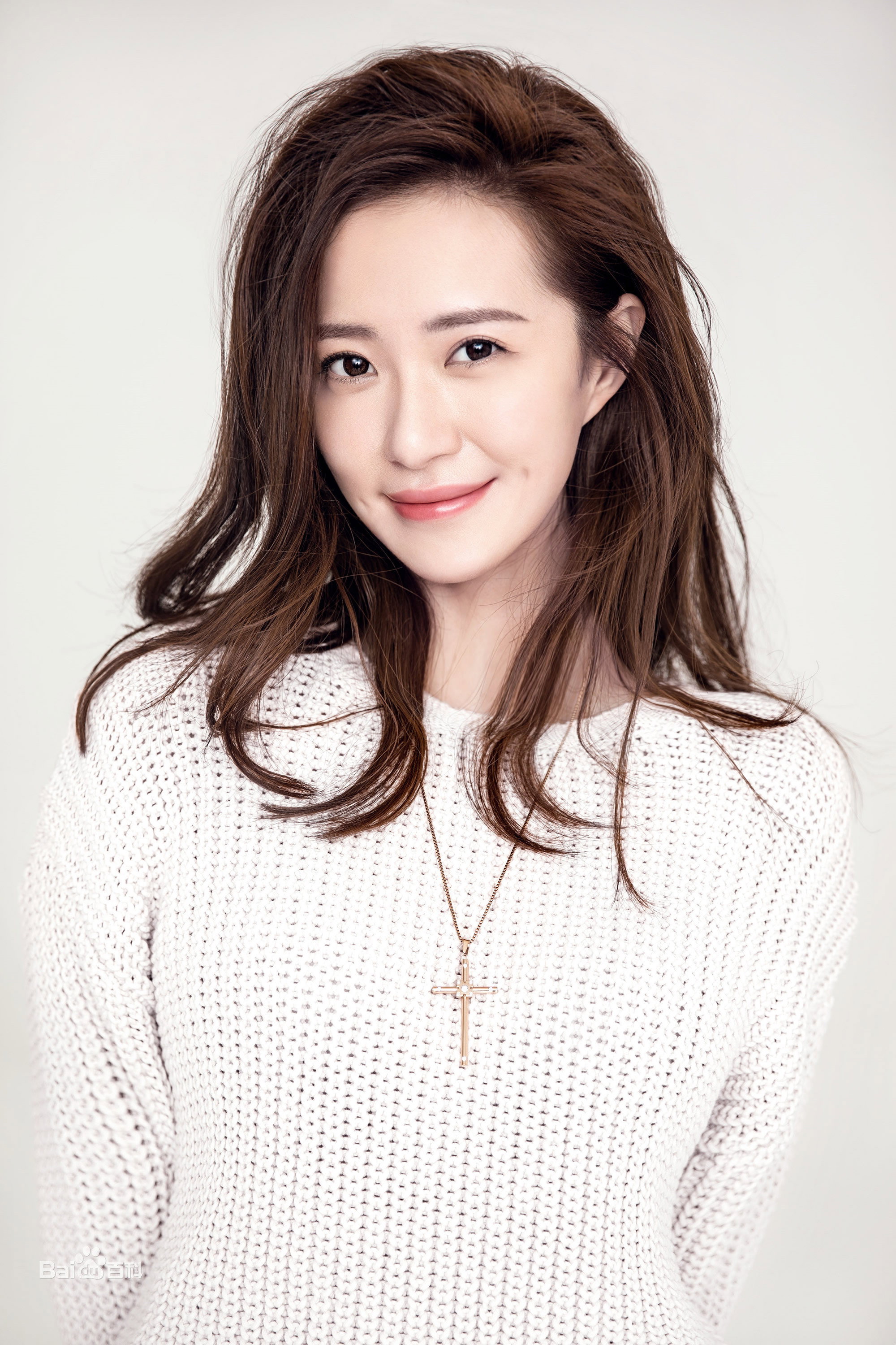 Zhao Yuanyuan as Yin Xiaodong in 完美新娘