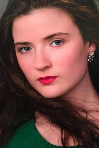 Madelyn Dundon as Dale in The Ruse