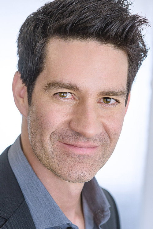 Michael Chandler as Dad (voice) in Barbie: Star Light Adventure