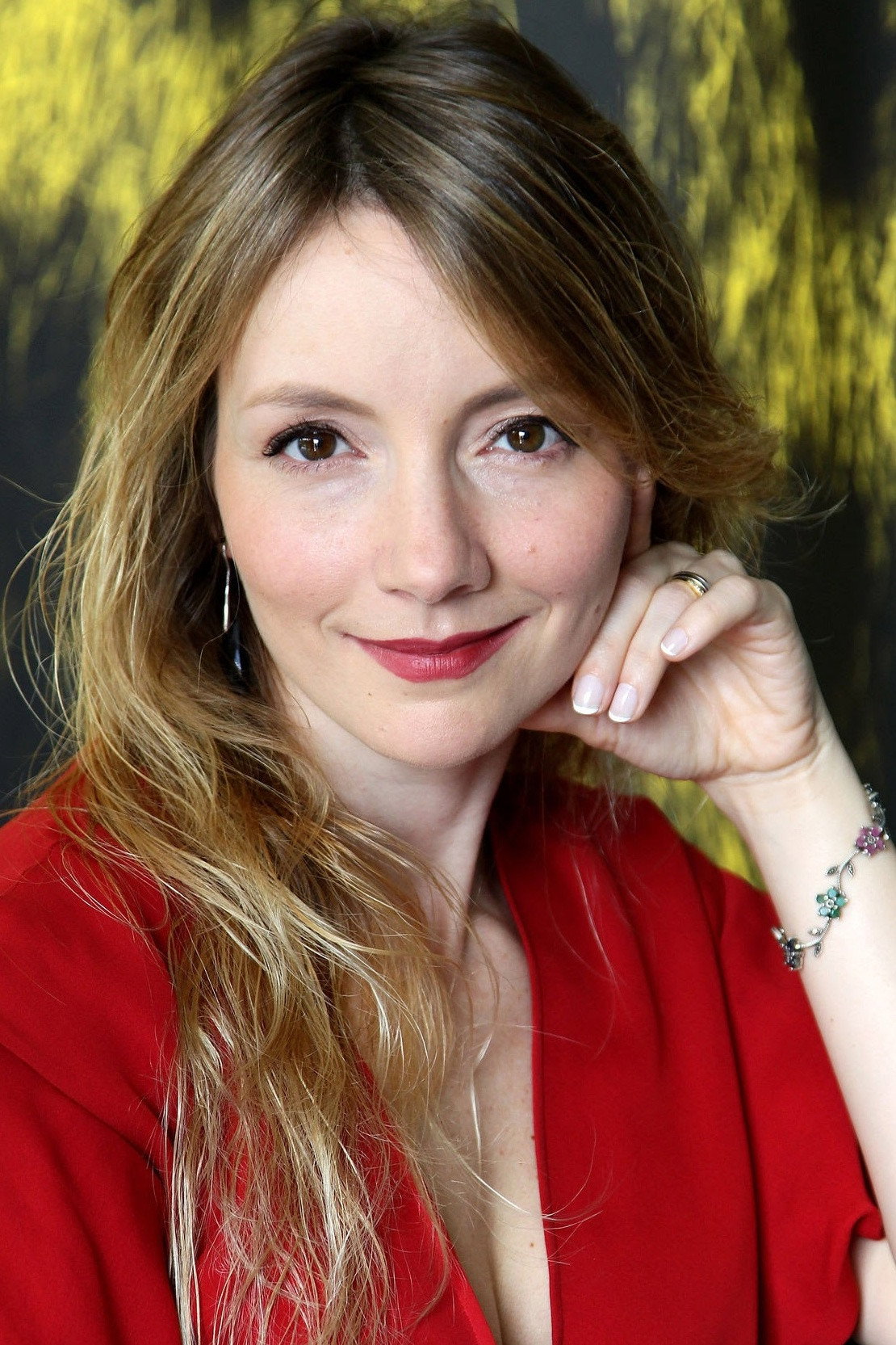 Djin Sganzerla as Nastia in Poder dos Afetos
