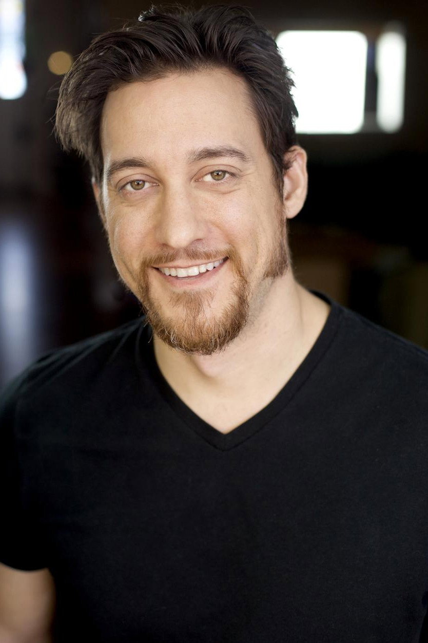 Sterling Hurst as Kellen Newhall in Dark Harbor