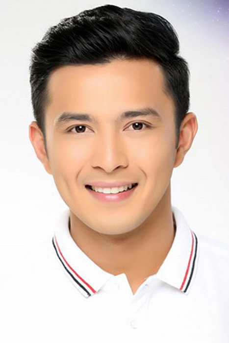 Alex Castro as PO1 Bernard Robles Jr. in The Haunted