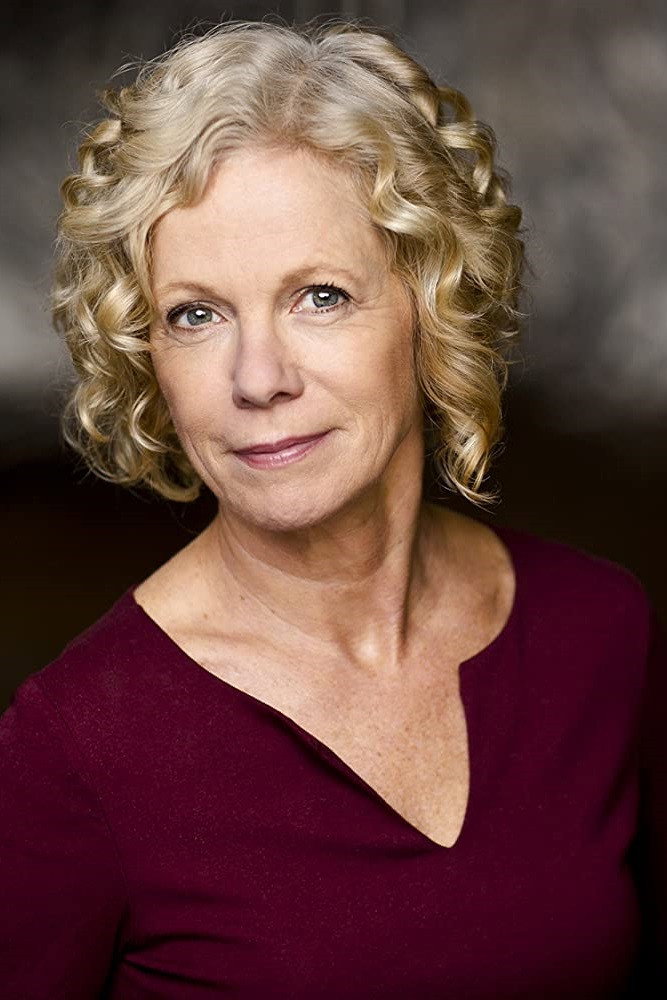 Penny Eizenga as Receptionist in Code 8